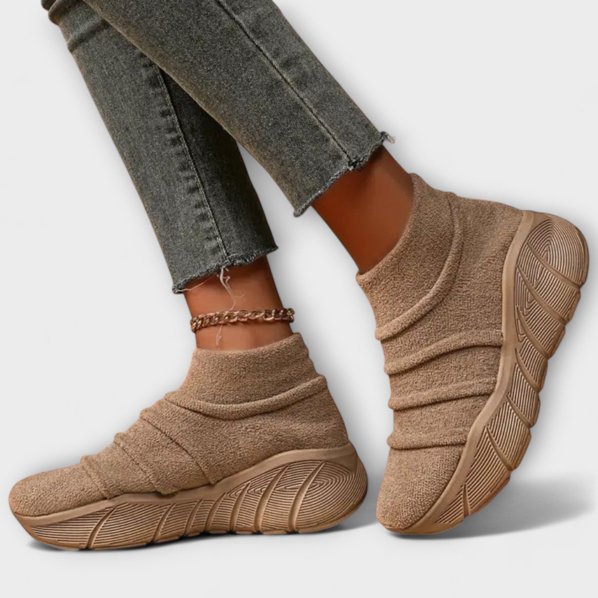 Autumn - Comfortable Running Trainers — view 3