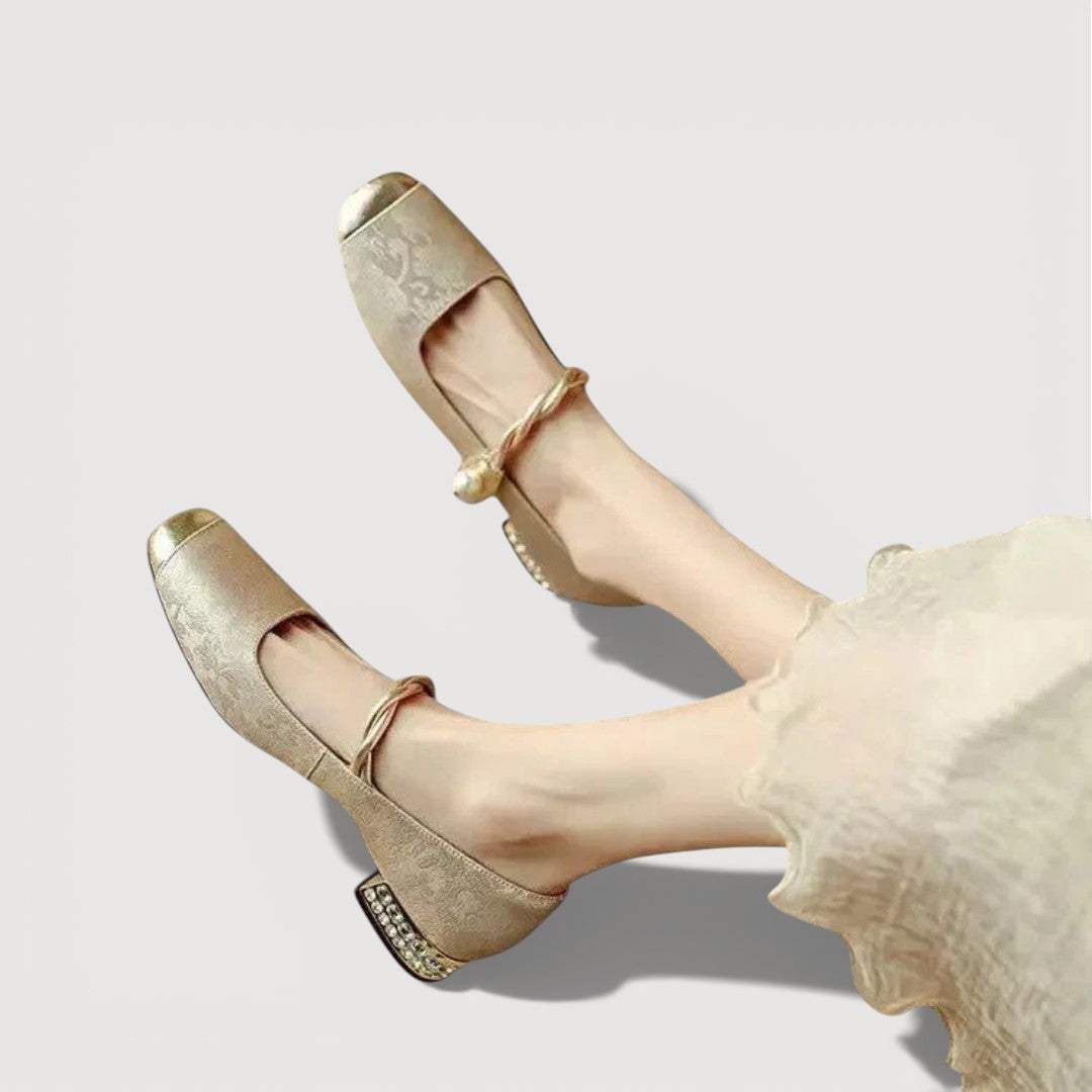 KRYSTAL– VINTAGE LOW-HEELS — view 12