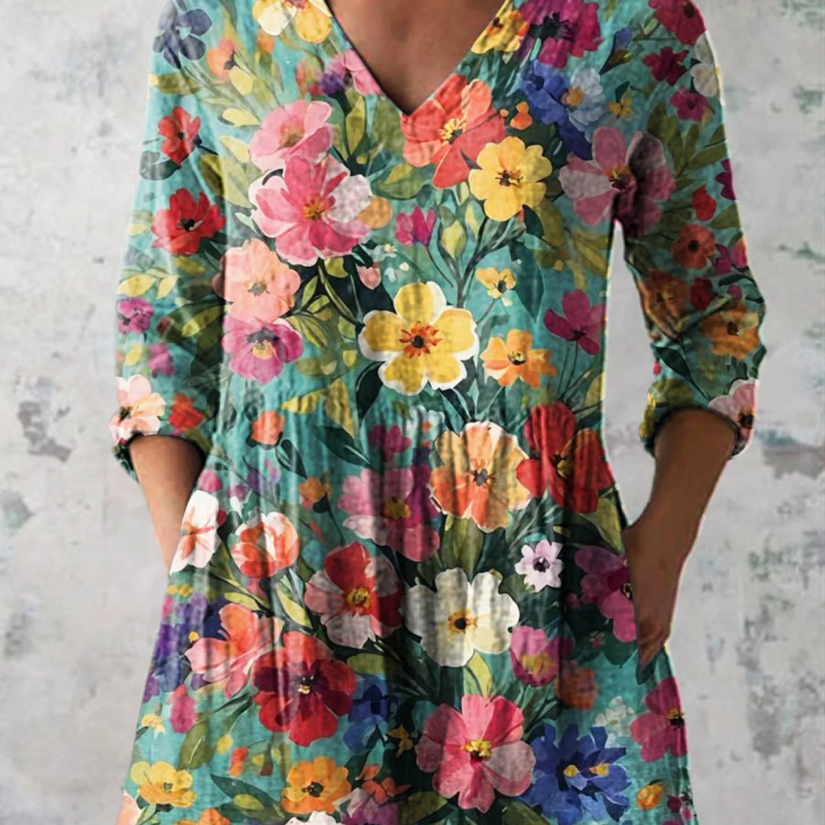Keira | Long Blouse with Bold Print — view 2