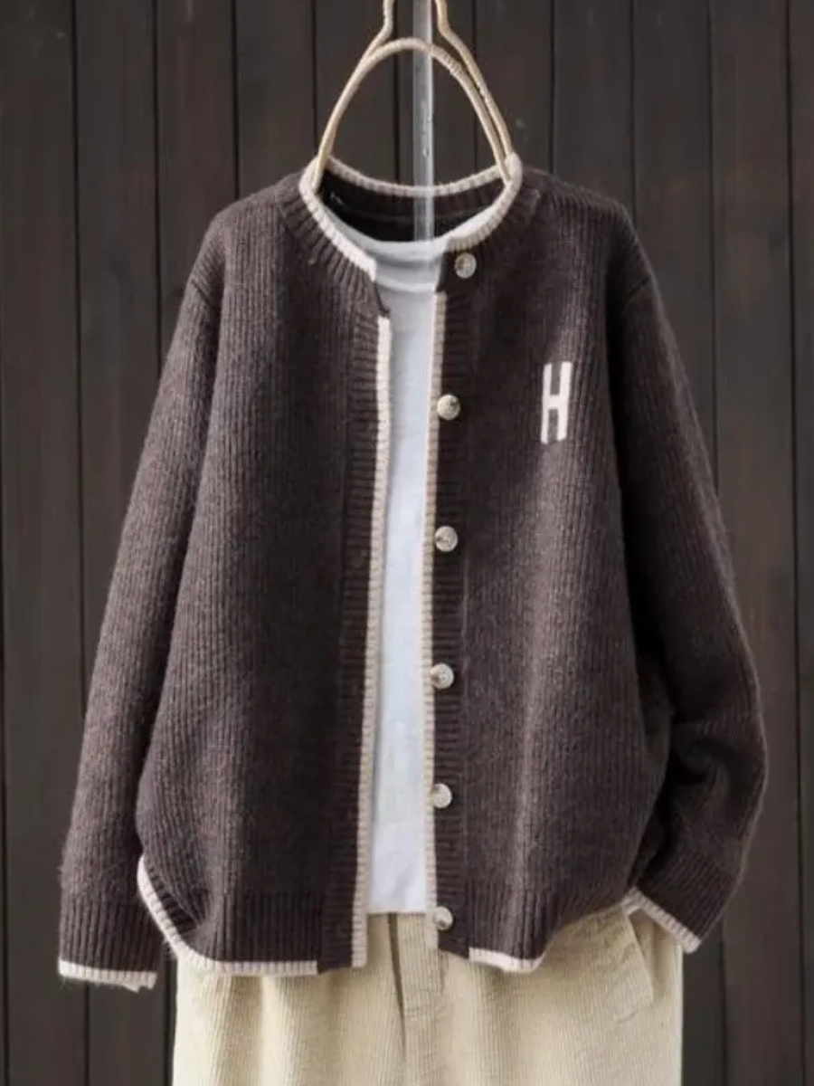 Helena - Classic Cardigan — view 4