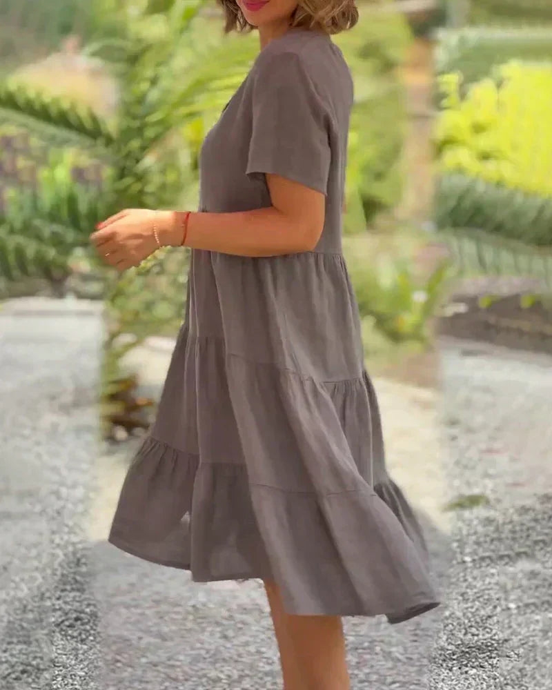 Bexley - Casual Summer Dress with V-Neck — view 2