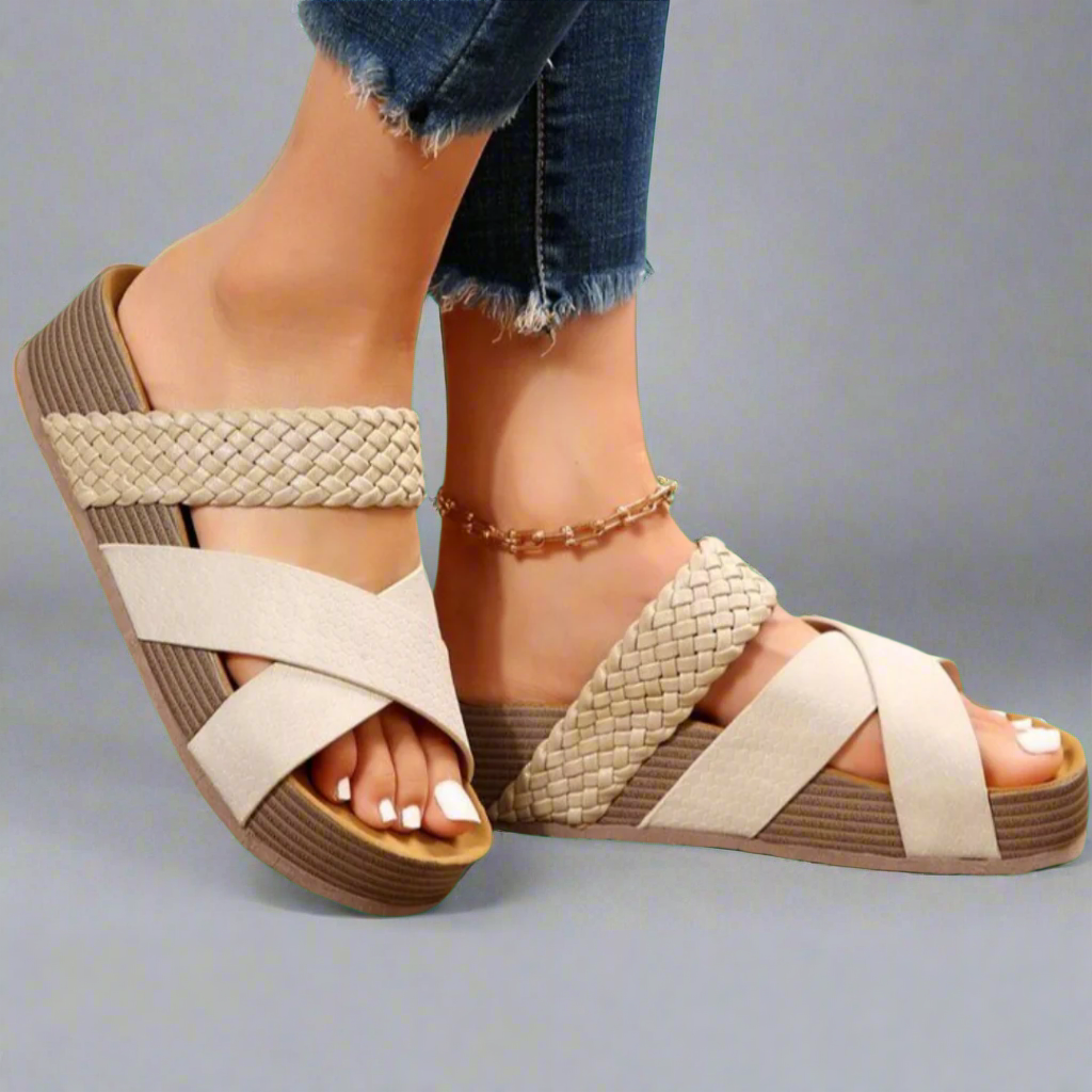 Evie™ | Comfortable Orthopaedic Sandals — view 2