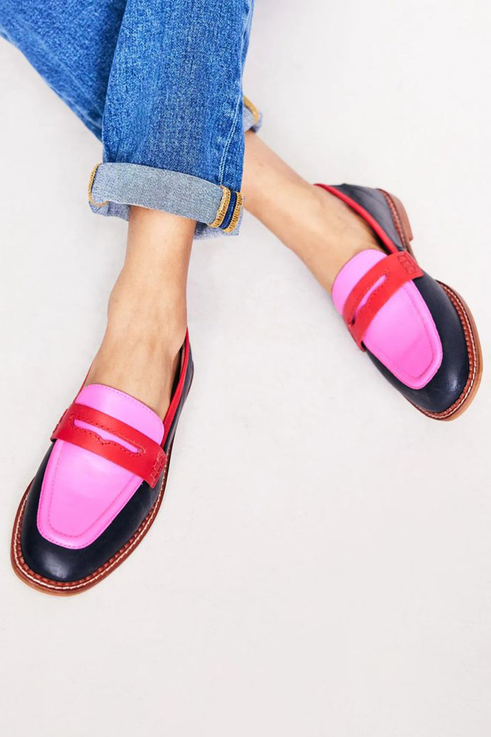 Lunessa - Loafers with Colourful Accent