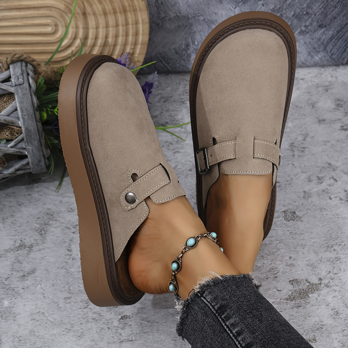 Elvara | Modern Comfort Platform Clogs — view 3