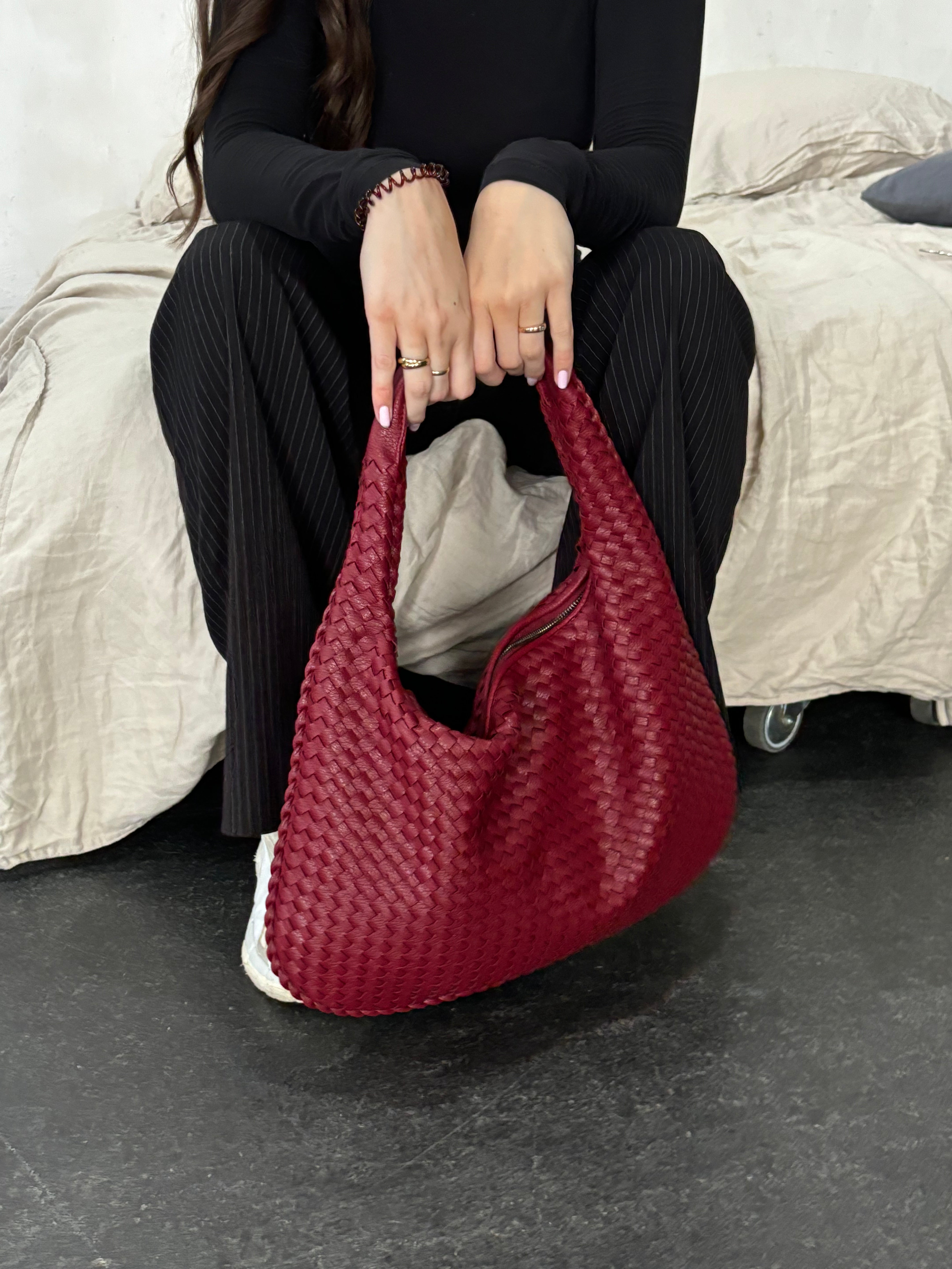 Samara One Shoulder Wonder Bag — view 14