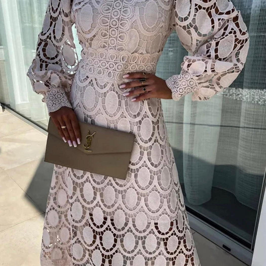 Esme™ | Elegant Lace Midi Dress — view 2