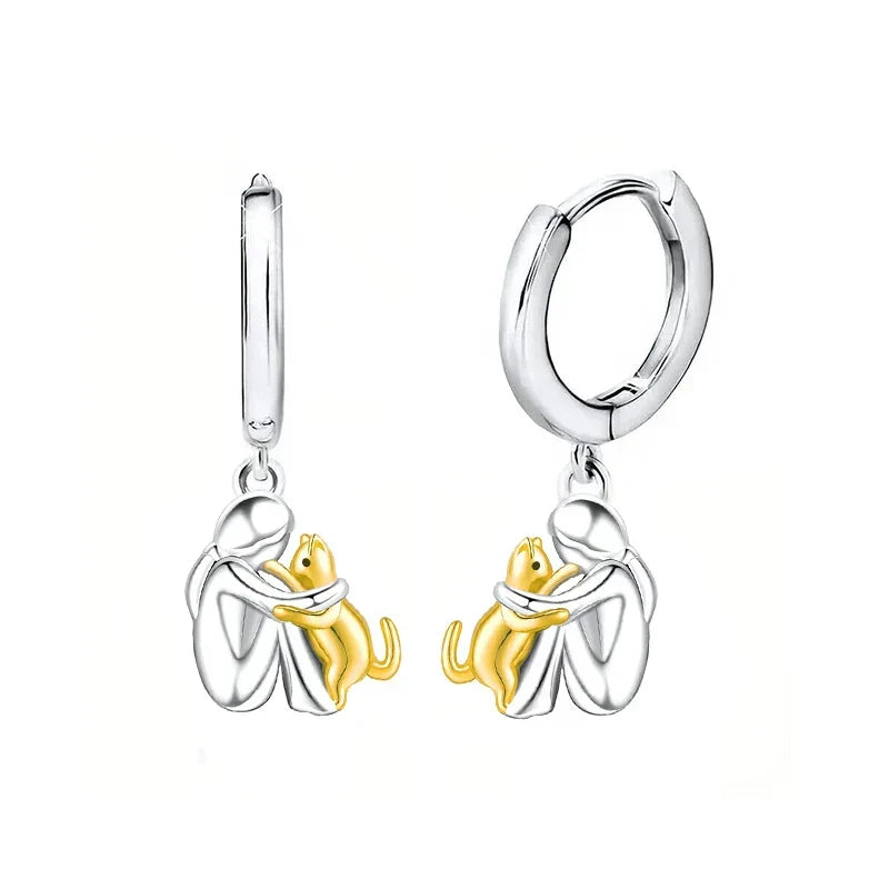 Cat Hug Earring (Round Clasp) — view 3