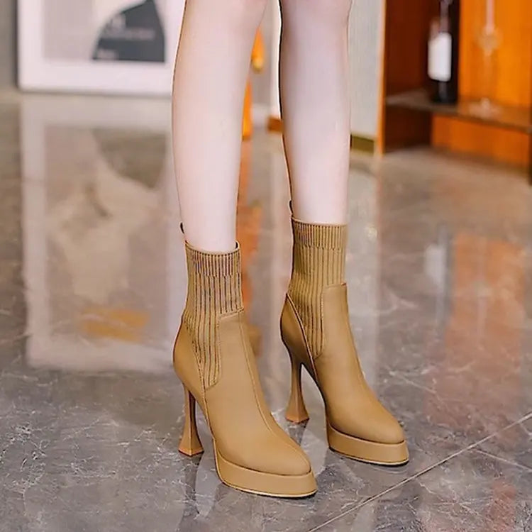 Libby - Platform Boots, Comfort and Feminine Elegance — view 6