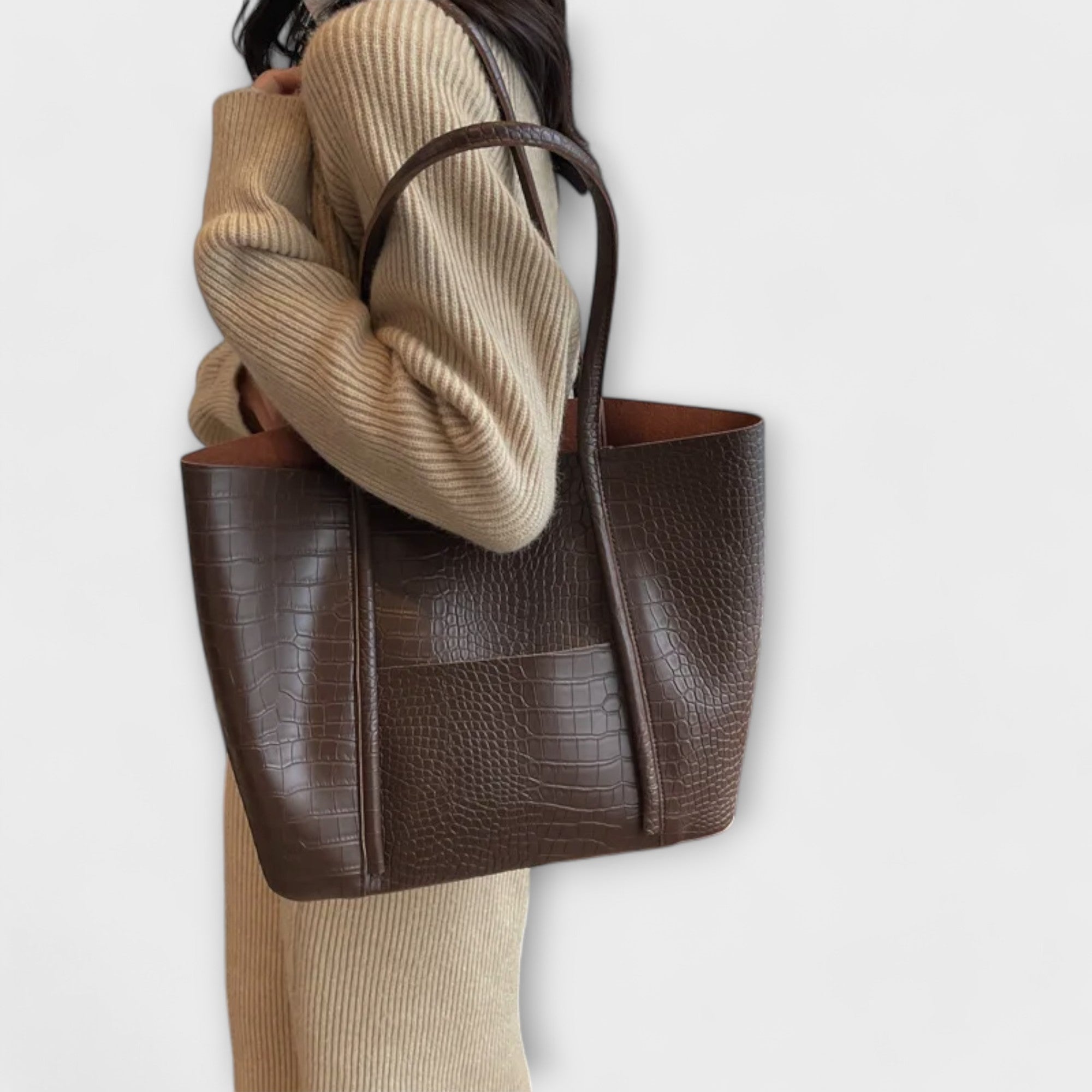 Kaelen - Vintage Shoulder Bag — view 3