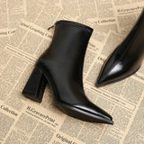 Libby - The Perfect Balance of Sophistication and Comfort — view 5
