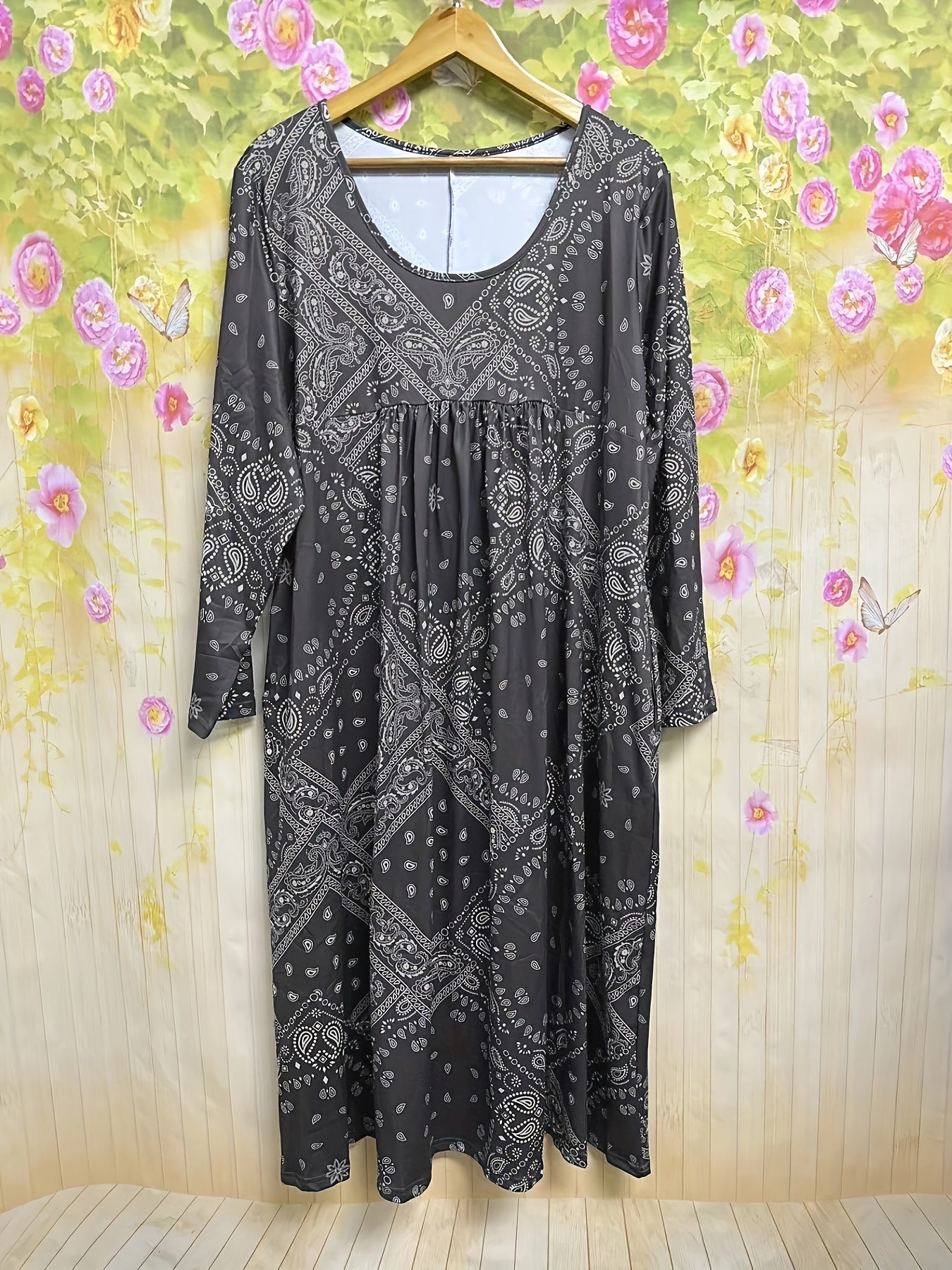 Elowen | Casual Midi Dress with Long Sleeves — view 7