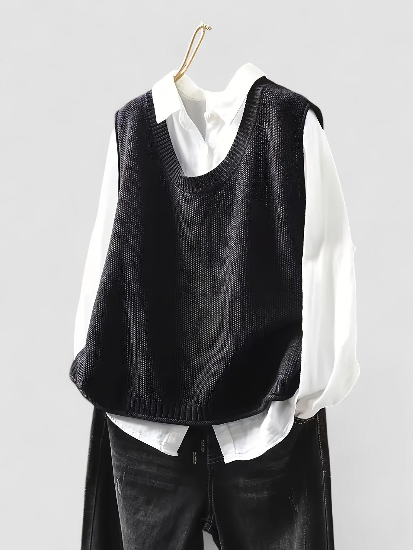 Tarati - Elegant Cardigan