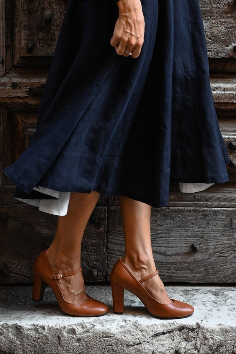 Bravina - Everyday Sandals with a Small Heel — view 3
