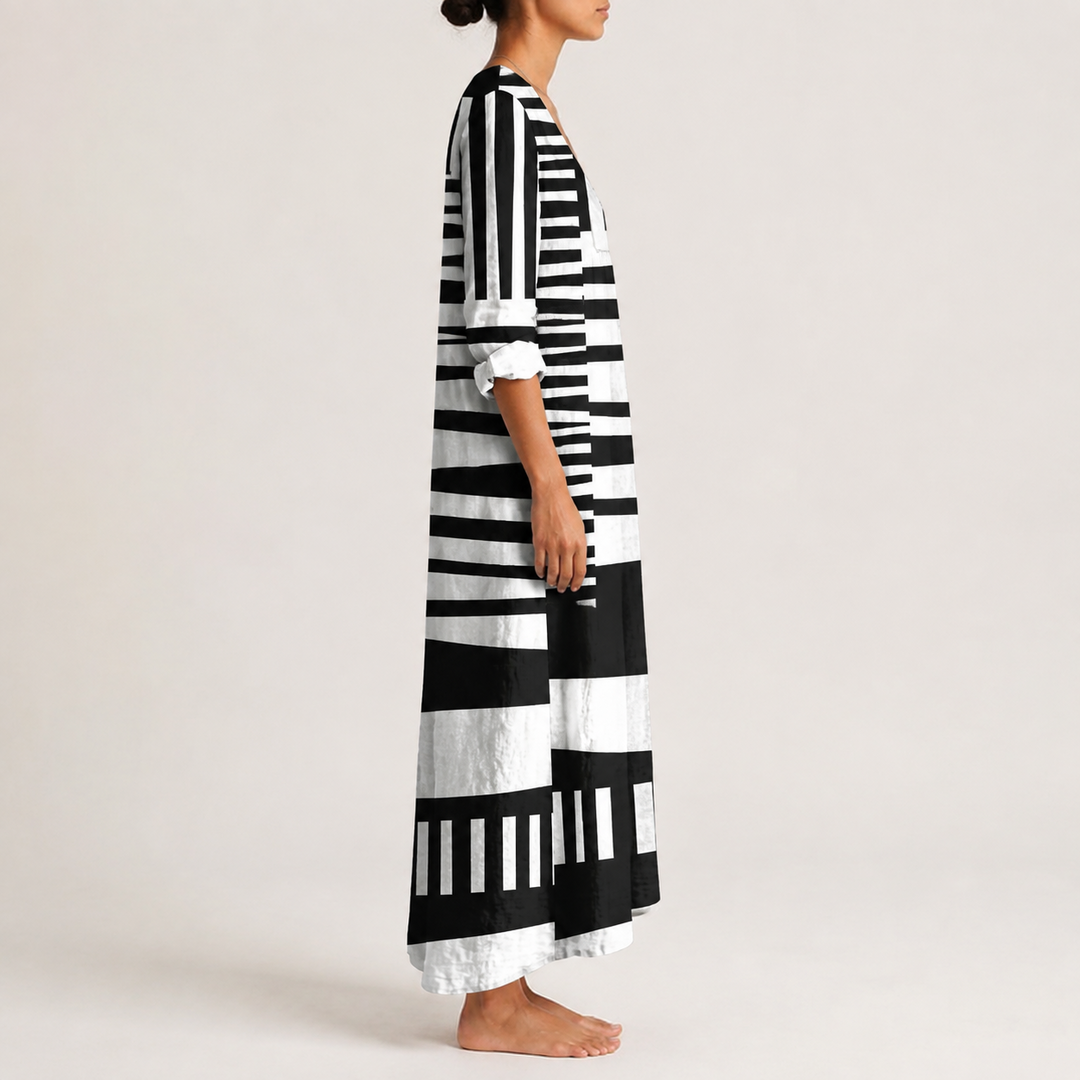 Ariadna – Dress with Graphic Print — view 3