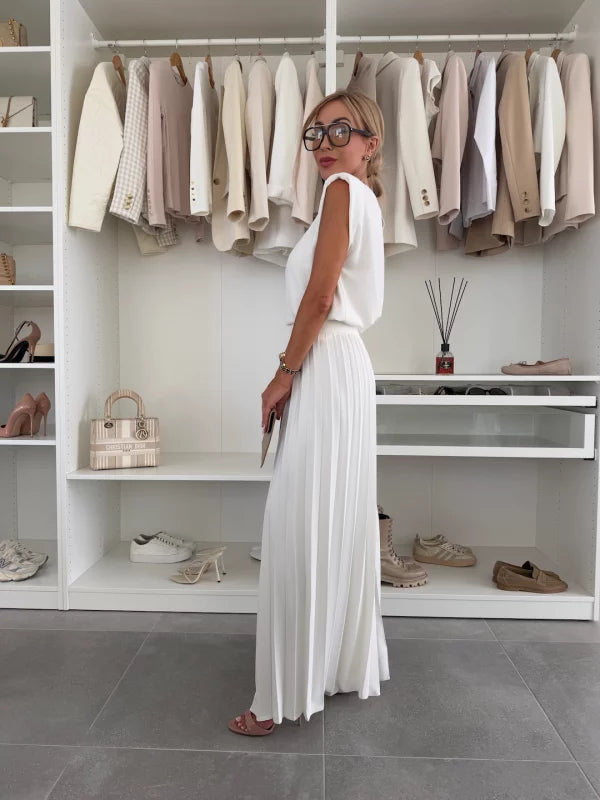 Marian - Elegant Pleated Ensemble — view 6